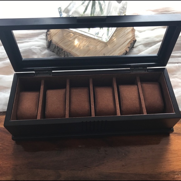 Bombay SOLID Wood Watch Box - Picture 4 of 10
